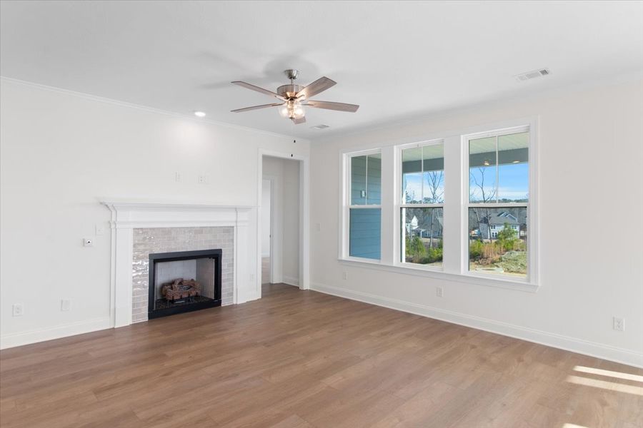Spacious, unfurnished interior of a new home in Sinclair at Crawford Creek, Grovetown (Image 16).