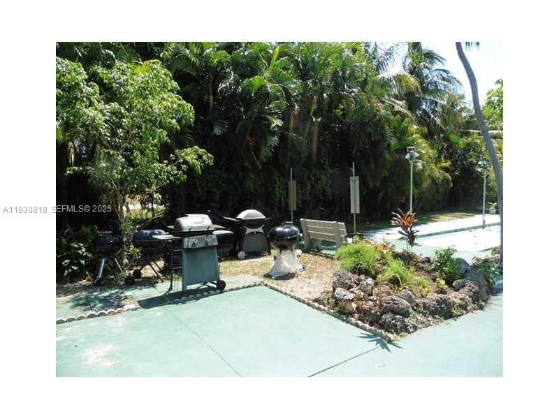 Image 16 of a home in . Image 16 of a home in .