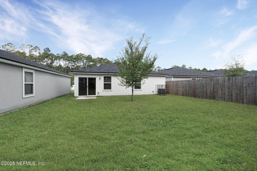 Exterior details and patio area of a home in , Jacksonville (Image 2). Exterior details and patio area of a home in , Jacksonville (Image 2).