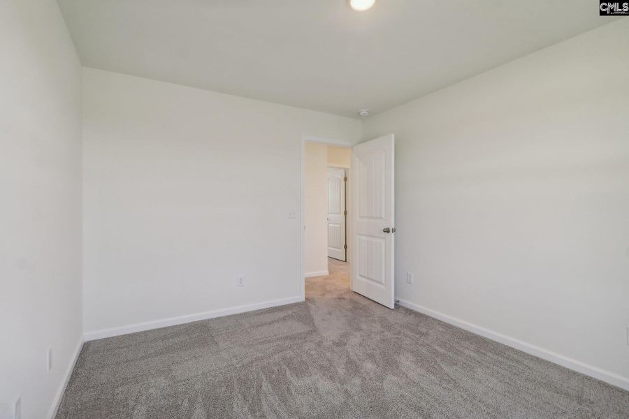 Spacious, unfurnished interior of a new home in Old Charleston Acres, Pelion (Image 22).