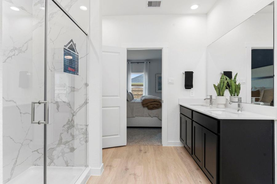 Furnished interior view inside a new home in Tamarron, Fulshear (Image 10).