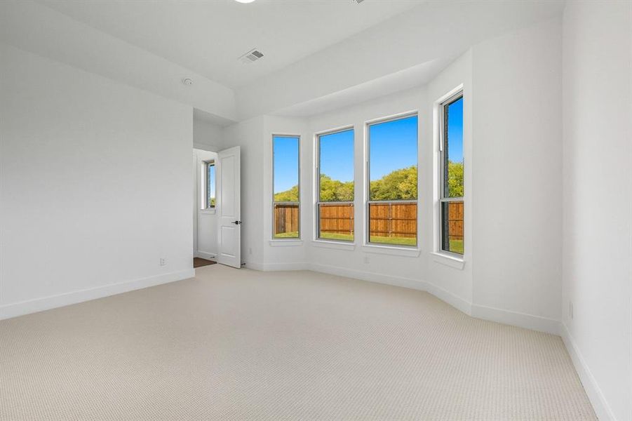 Spacious, unfurnished interior of a new home in The Parks at Wilson Creek: 50ft. lots, Celina (Image 12). Spacious, unfurnished interior of a new home in The Parks at Wilson Creek: 50ft. lots, Celina (Image 12).