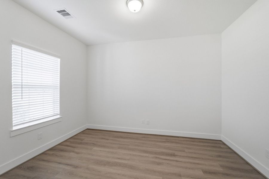 Spacious, unfurnished interior of a new home in Sierra Vista, Rosharon (Image 22). Spacious, unfurnished interior of a new home in Sierra Vista, Rosharon (Image 22).