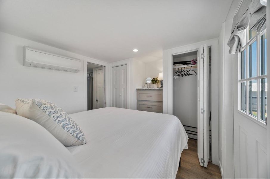 Furnished interior view inside a new home in , Fredericksburg (Image 7).