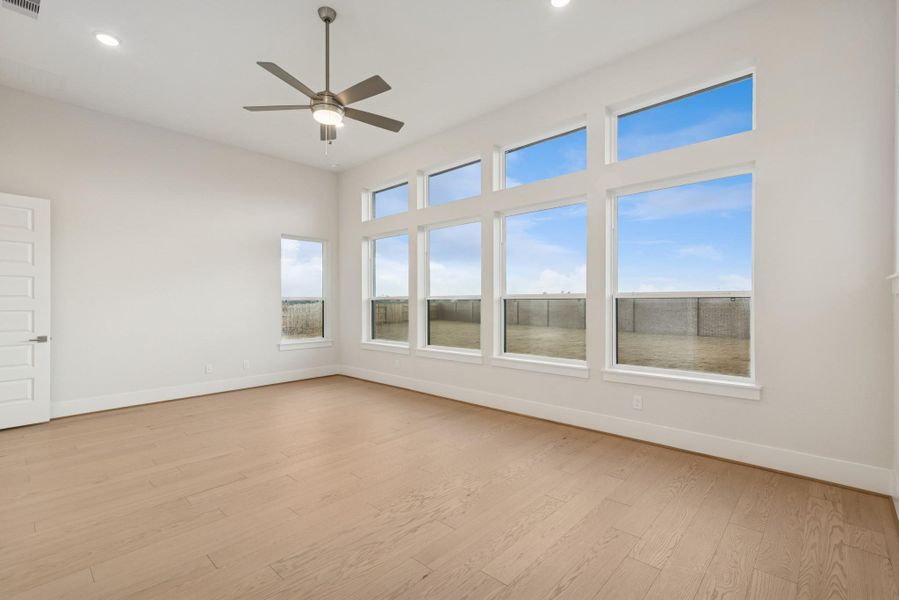 Spacious, unfurnished interior of a new home in Briarley, Montgomery (Image 25).