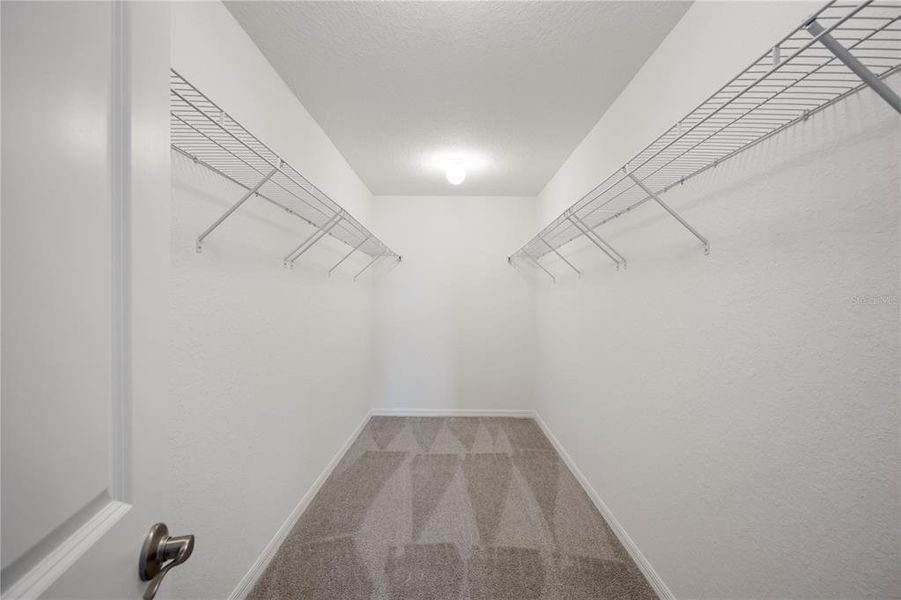 Spacious, unfurnished interior of a new home in , Frostproof (Image 7). Spacious, unfurnished interior of a new home in , Frostproof (Image 7).