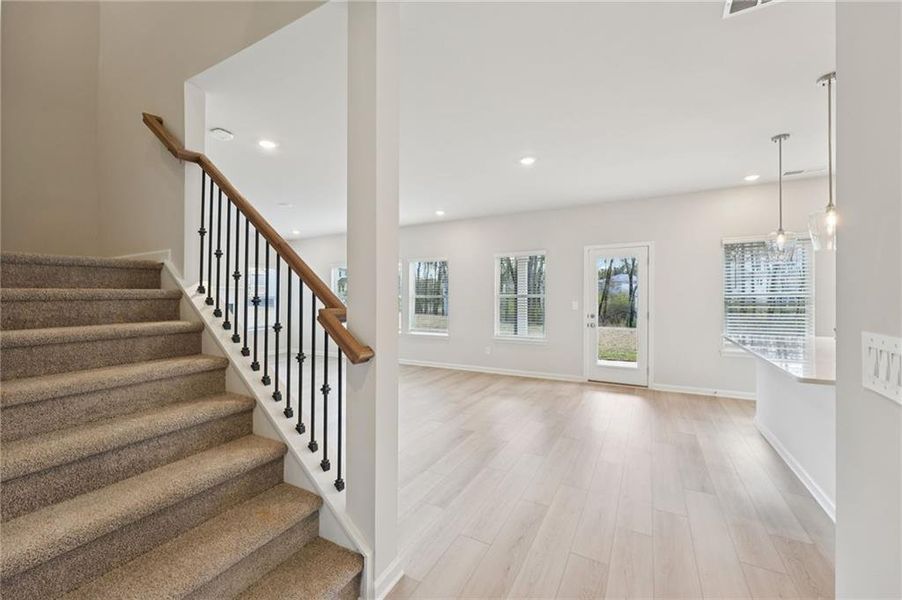 Spacious, unfurnished interior of a new home in Westmont Preserve, Powder Springs (Image 50).