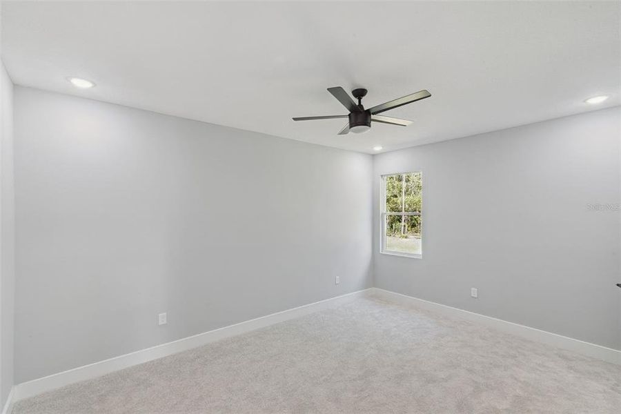 Spacious, unfurnished interior of a new home in , Eustis (Image 22).