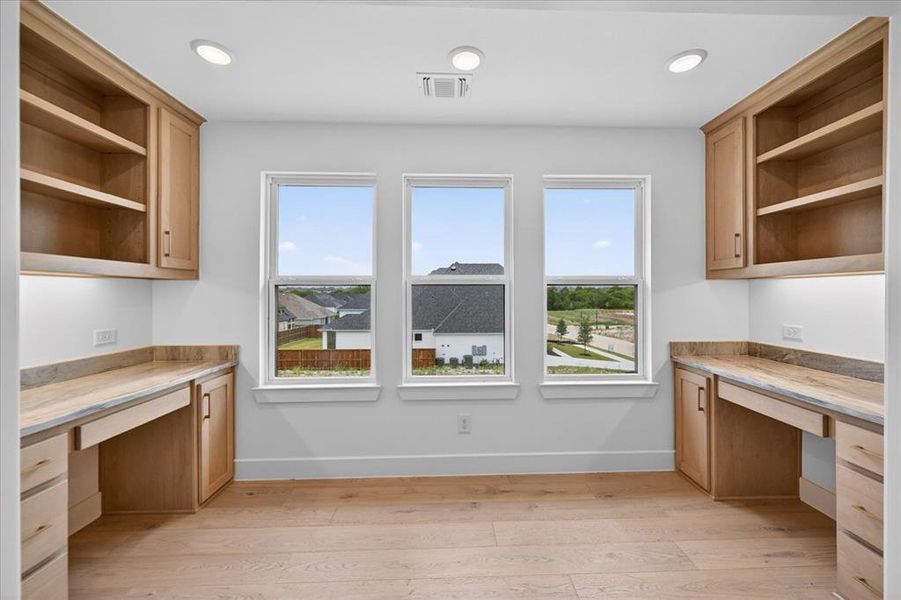 Furnished interior view inside a new home in Mustang Lakes, Celina (Image 10).