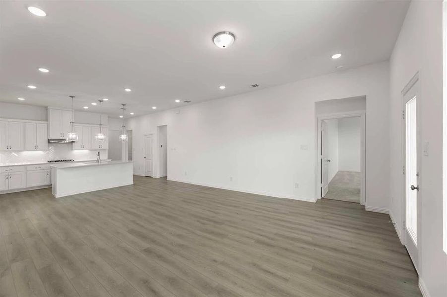 Spacious, unfurnished interior of a new home in Brookshire at Legacy Hills-50s, Celina (Image 27).