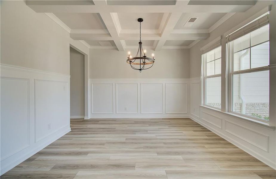 Spacious, unfurnished interior of a new home in Grandview at Millers Mill, Stockbridge (Image 12).