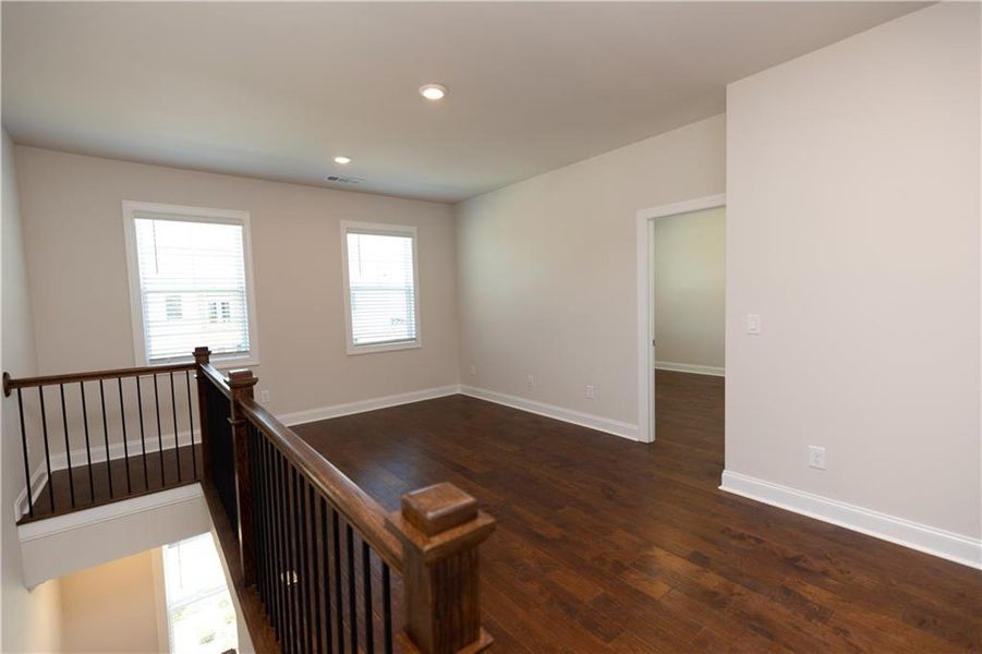Spacious, unfurnished interior of a new home in Waterside Single Family, Peachtree Corners (Image 33).