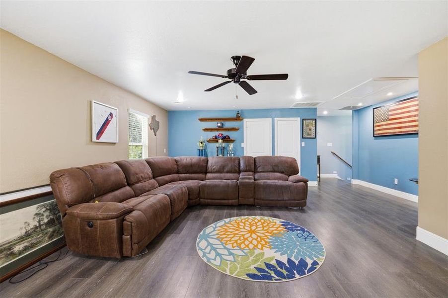 Furnished interior view inside a new home in , Mabank (Image 23).