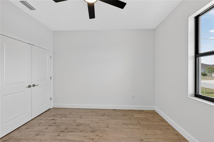 Spacious, unfurnished interior of a new home in , North Port (Image 38).