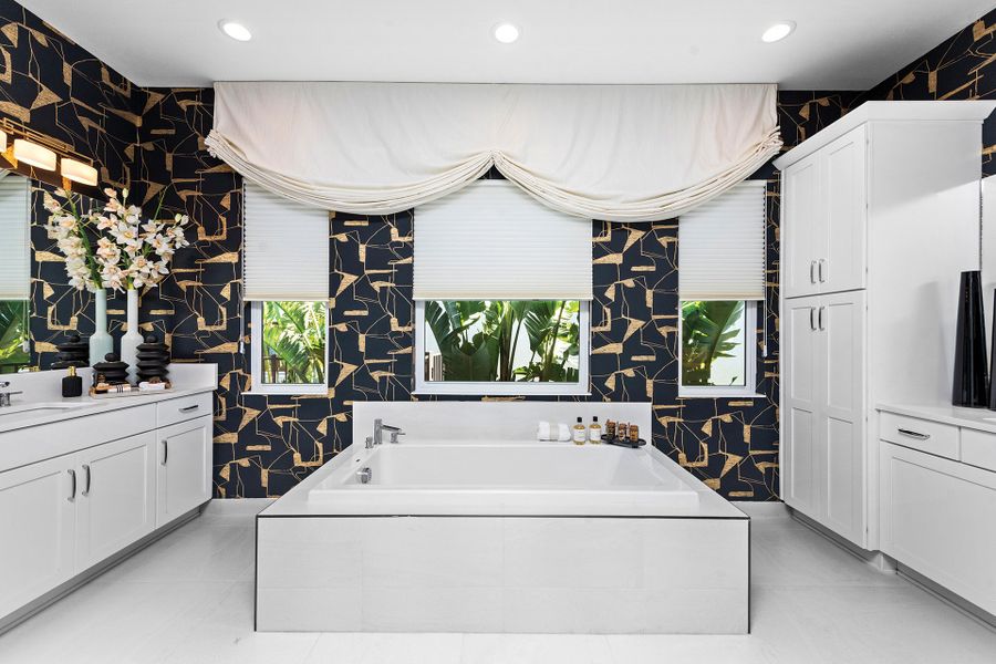 Representative furnished interior of a home built from the Emerald by GL Homes in Valencia Ridge (55+), Wesley Chapel (Image 11).