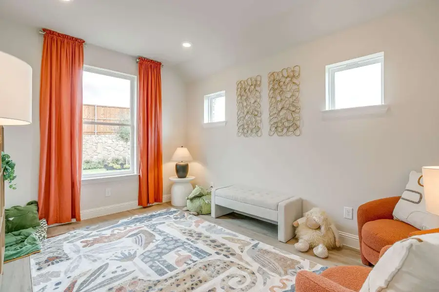 Furnished interior view inside a new home in Creekside, Royse City (Image 18).