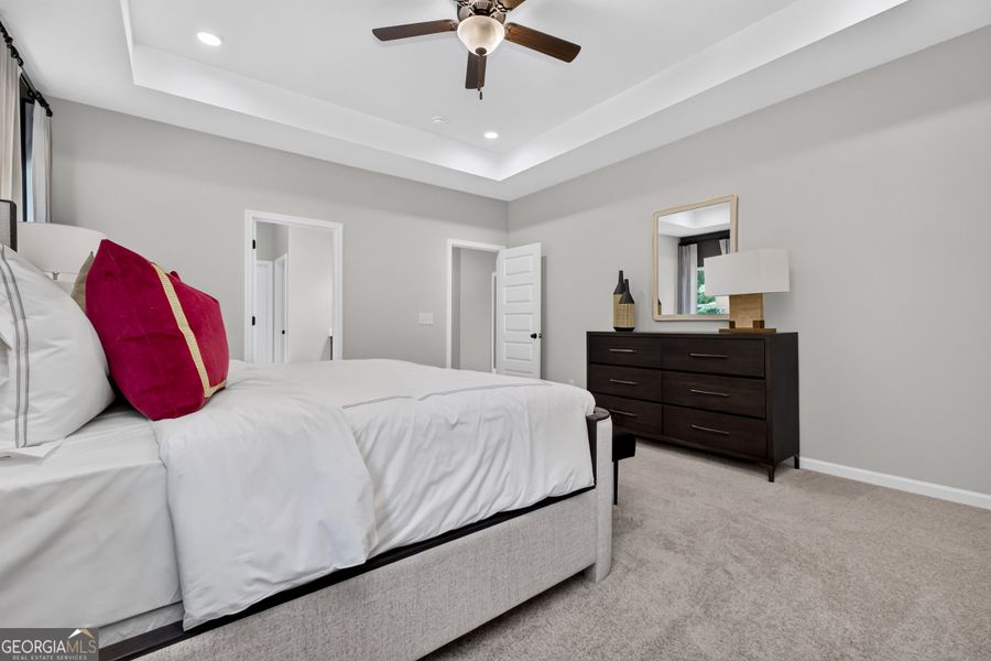Furnished interior view inside a new home in Cobblestone Crossing Commons, Warner Robins (Image 56). Furnished interior view inside a new home in Cobblestone Crossing Commons, Warner Robins (Image 56).