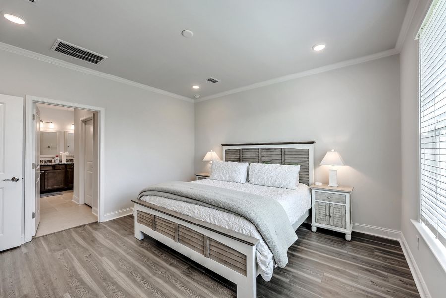 Furnished interior view inside a new home in Del Webb Charleston at Nexton, Summerville (Image 7). Furnished interior view inside a new home in Del Webb Charleston at Nexton, Summerville (Image 7).