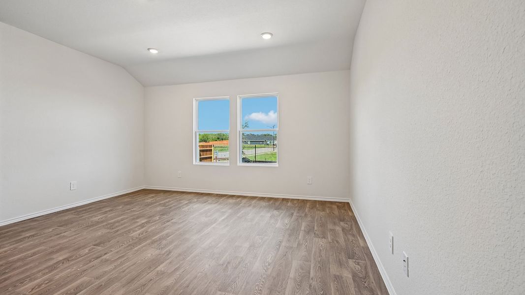 Spacious, unfurnished interior of a new home in Watermill, Uhland (Image 13).