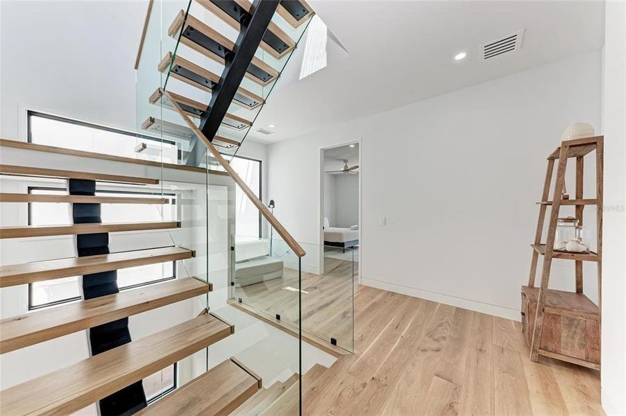 Image 72 of a home in .