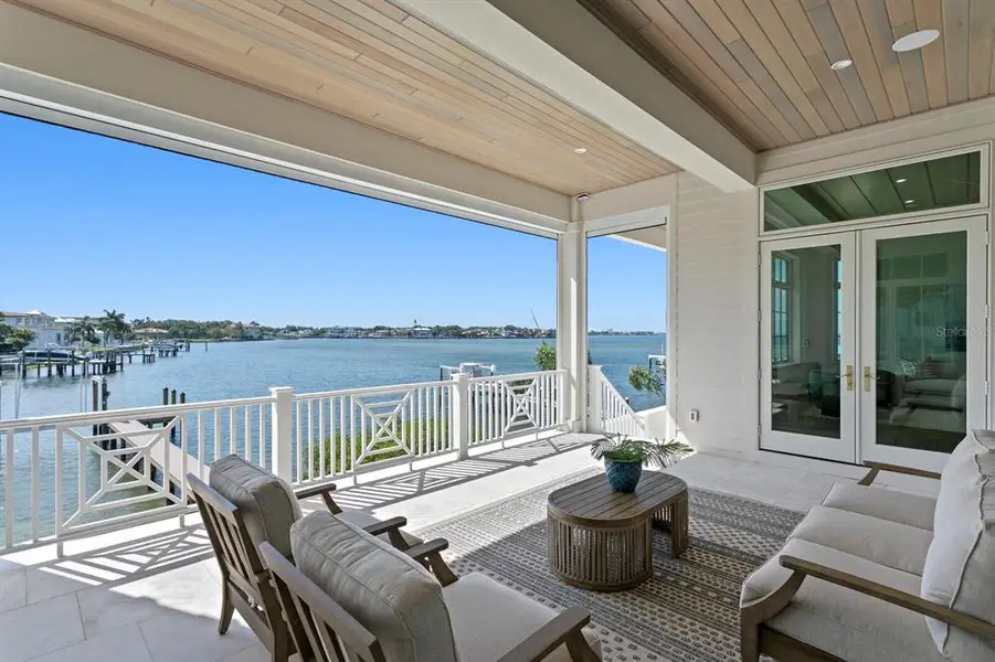 Exterior details and patio area of a home in , Tampa (Image 29).