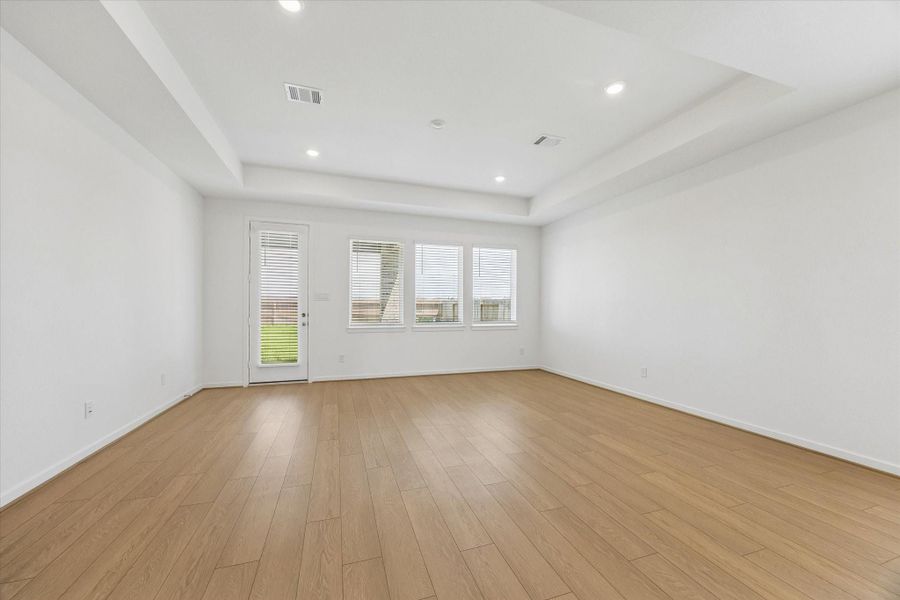 Spacious, unfurnished interior of a new home in Bridge Creek 45s and 50s, Cypress (Image 32).