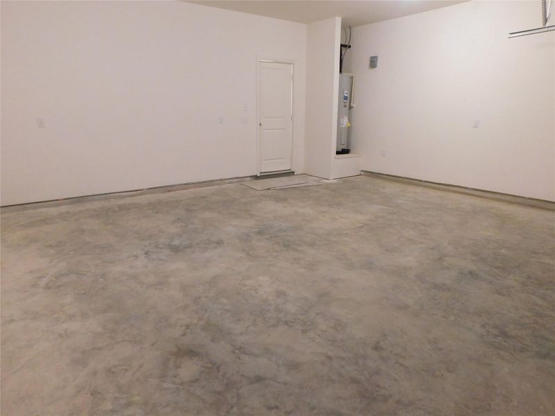 Image 34 of a home in Royal Pines.