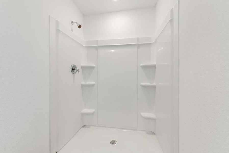 Full bathroom featuring a shower