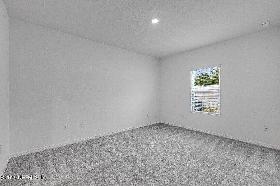 Spacious, unfurnished interior of a new home in Coopers Meadow, Jacksonville (Image 22).