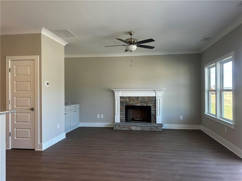 Spacious, unfurnished interior of a new home in , Cartersville (Image 15).
