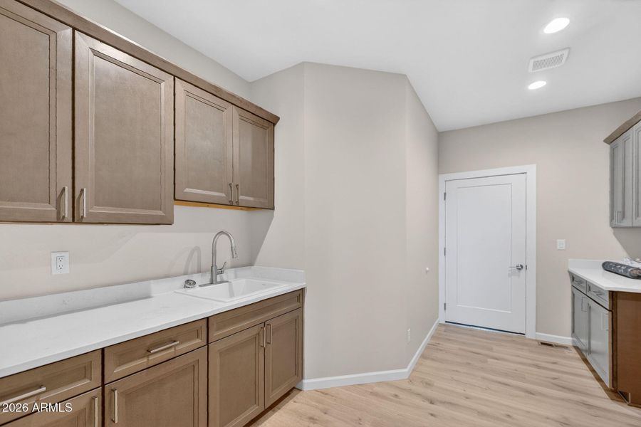 28-web-or-mls-2108-lakewood-dr 28-web-or-mls-2108-lakewood-dr