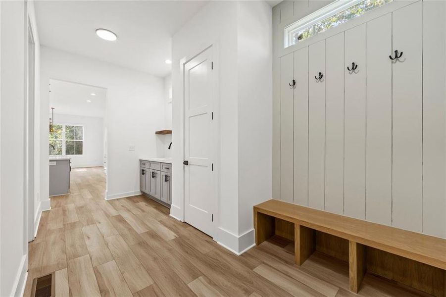 Furnished interior view inside a new home in , Jefferson (Image 4).