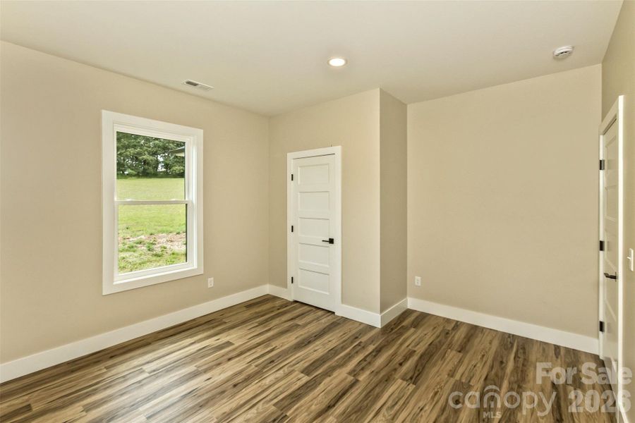 Spacious, unfurnished interior of a new home in , Clyde (Image 32). Spacious, unfurnished interior of a new home in , Clyde (Image 32).