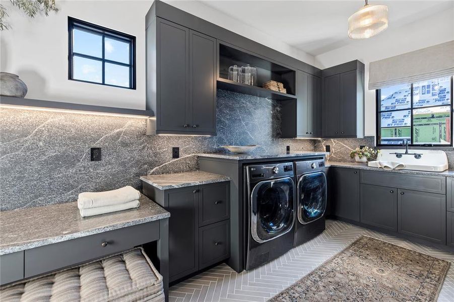 Furnished interior view inside a new home in , Windermere (Image 60).
