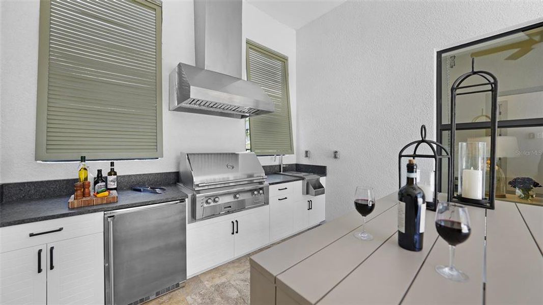 Furnished interior view inside a new home in , Venice (Image 60).