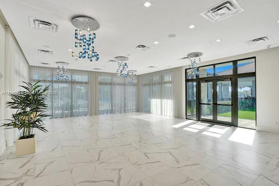 Image 35 of a home in .