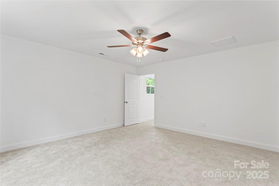 Spacious, unfurnished interior of a new home in , Kannapolis (Image 25).