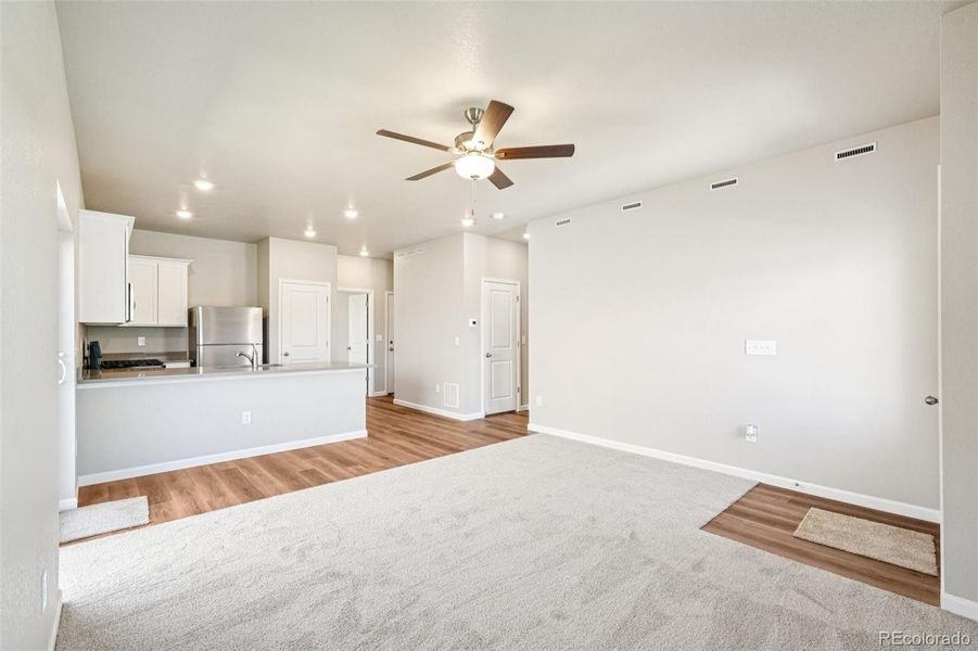 Spacious, unfurnished interior of a new home in Wolf Creek Run, Strasburg (Image 11). Spacious, unfurnished interior of a new home in Wolf Creek Run, Strasburg (Image 11).