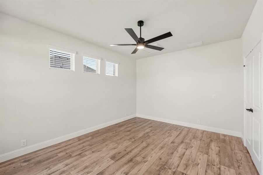 Spacious, unfurnished interior of a new home in Wildcat Ridge Phase 3, Godley (Image 29).