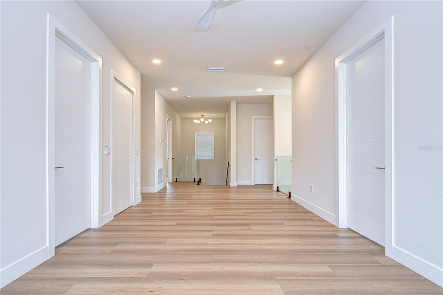 Spacious, unfurnished interior of a new home in , Tampa (Image 76).