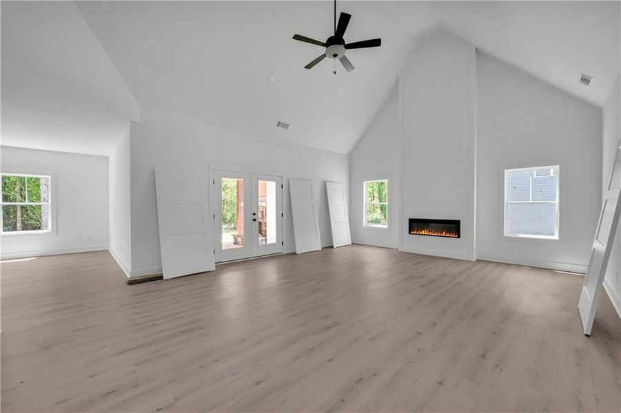 Spacious, unfurnished interior of a new home in , Lavonia (Image 20).