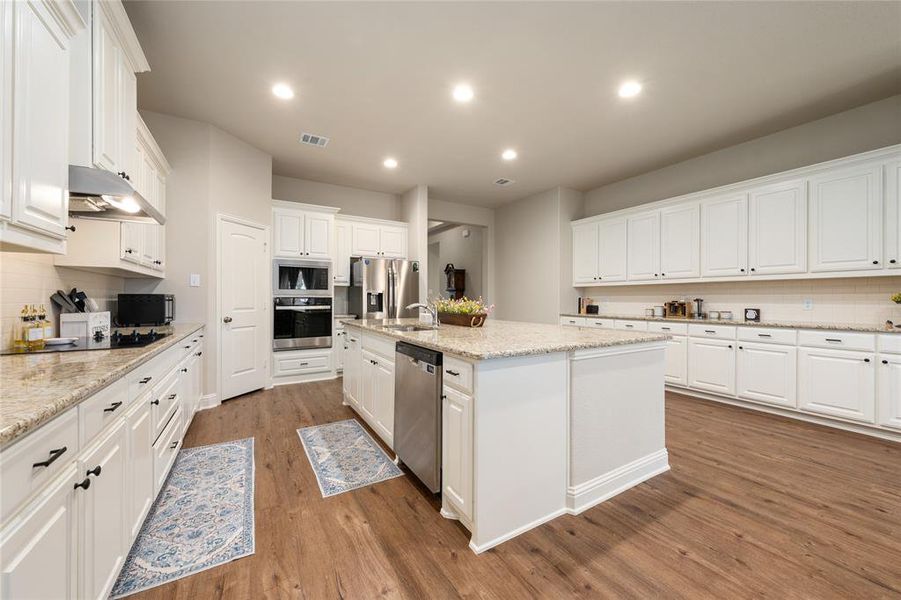 Furnished interior view inside a new home in , Waco (Image 5).