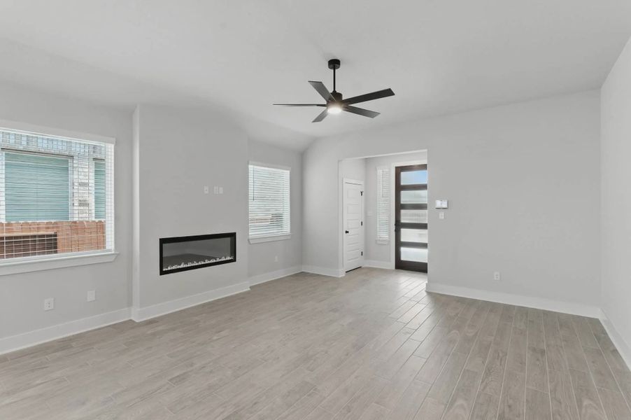 Representative unfurnished interior of a home built from the Charleston by Chesmar Homes in Stillwater Ranch, Buda (Image 14).