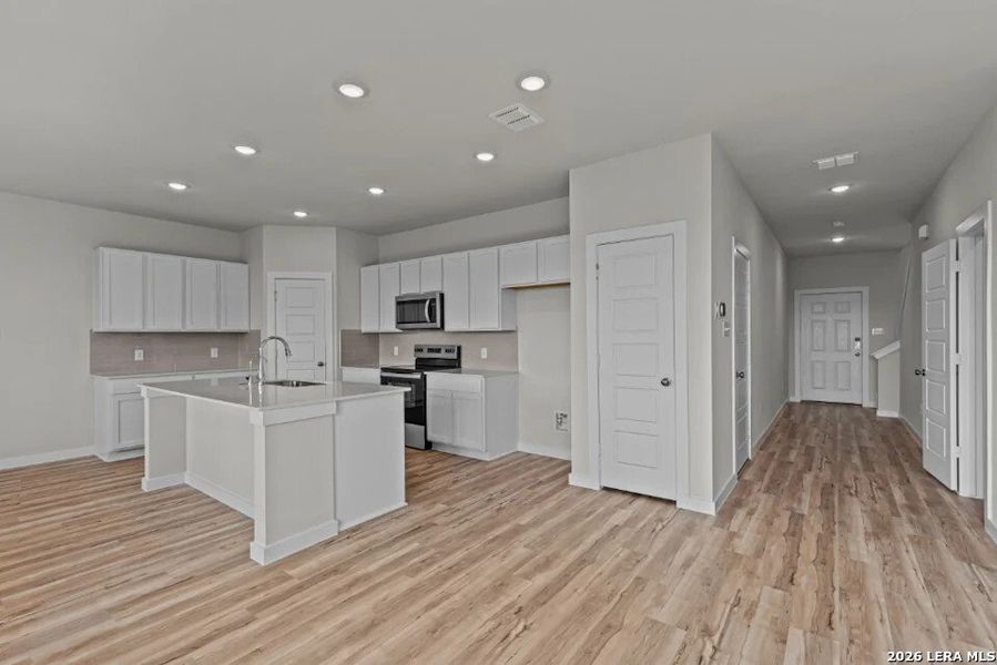 Furnished interior view inside a new home in Spring Creek, San Antonio (Image 10). Furnished interior view inside a new home in Spring Creek, San Antonio (Image 10).