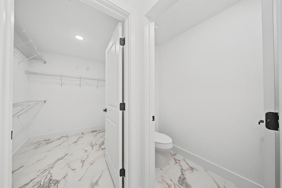 interior - master bathroom 1 interior - master bathroom 1