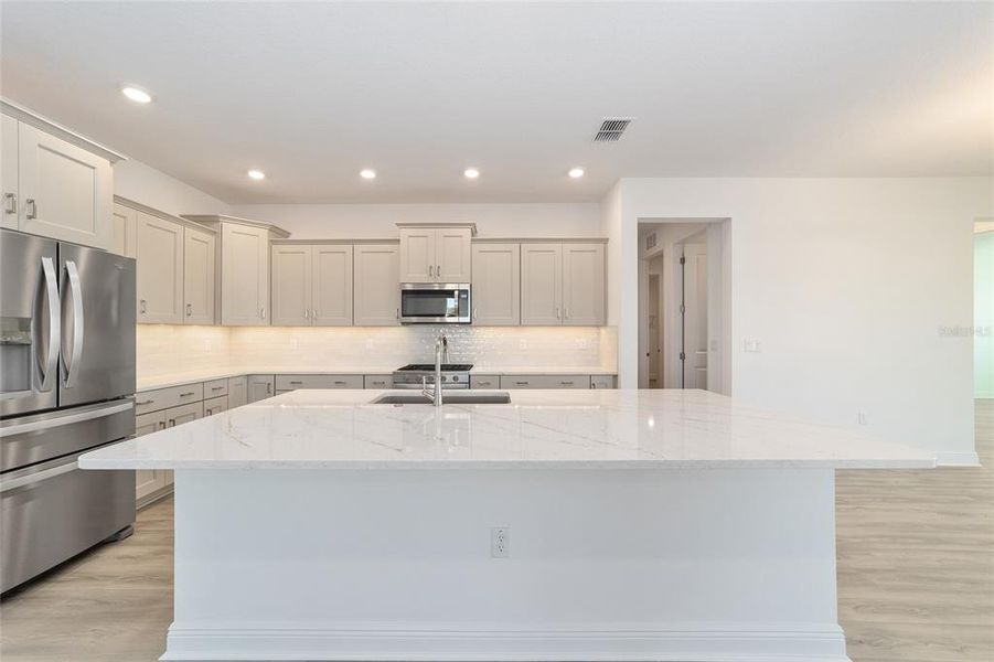 Furnished interior view inside a new home in , Ocala (Image 8).