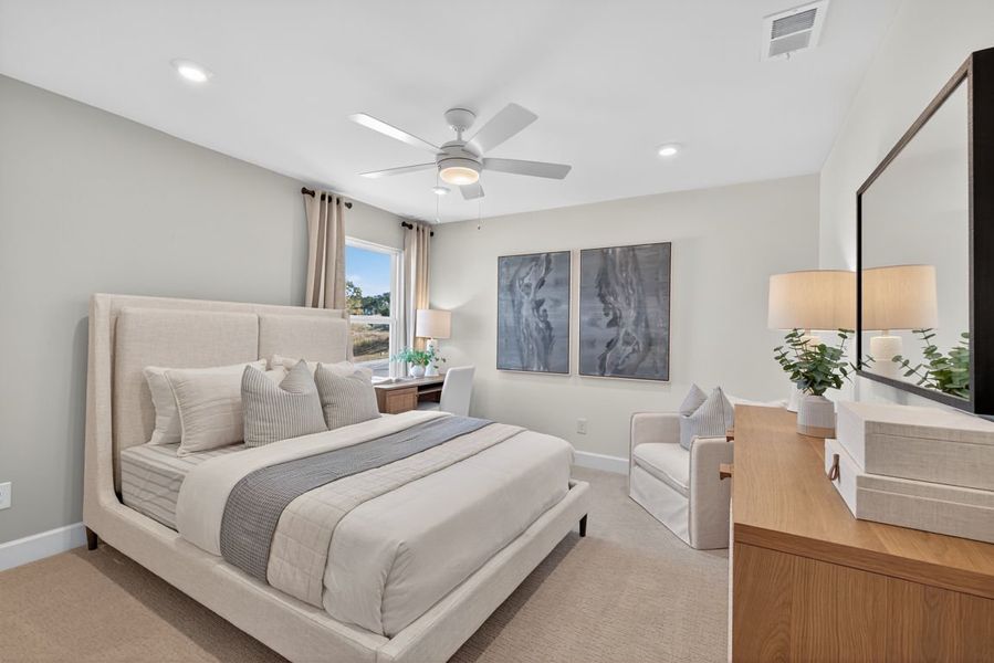 Representative furnished interior of a home built from the Hampton by Pulte Homes in Watermist at Mirror Lake, Villa Rica (Image 28).