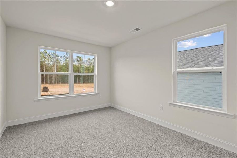 Spacious, unfurnished interior of a new home in Canterbury Villas, Carrollton (Image 26).