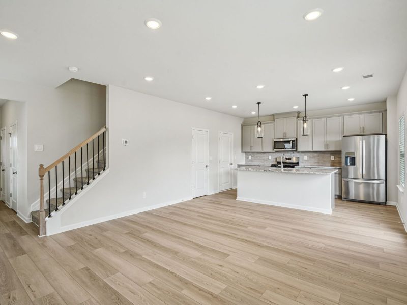 Spacious, unfurnished interior of a new home in Avalon - Reserve Series, Conyers (Image 14).