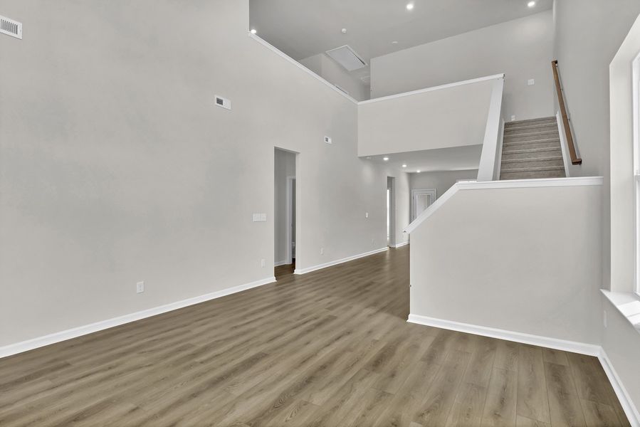Spacious, unfurnished interior of a new home in Grand Park, Leland (Image 13).